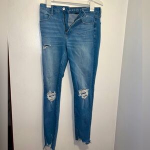 American eagle Women’s ripped skinny jeans high waisted